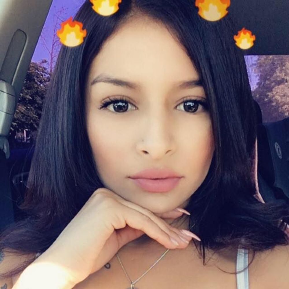 Meet your Posher, Ana